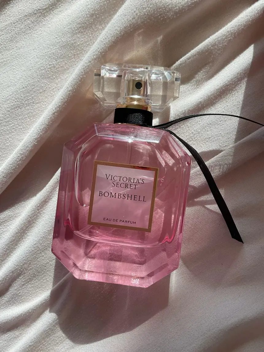 Victoria's Secret Bombshell